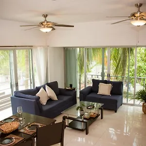Tohoku 4 Pax- Parking Free- 500mtrs 5ta Av Apartahotel Playa del Carmen